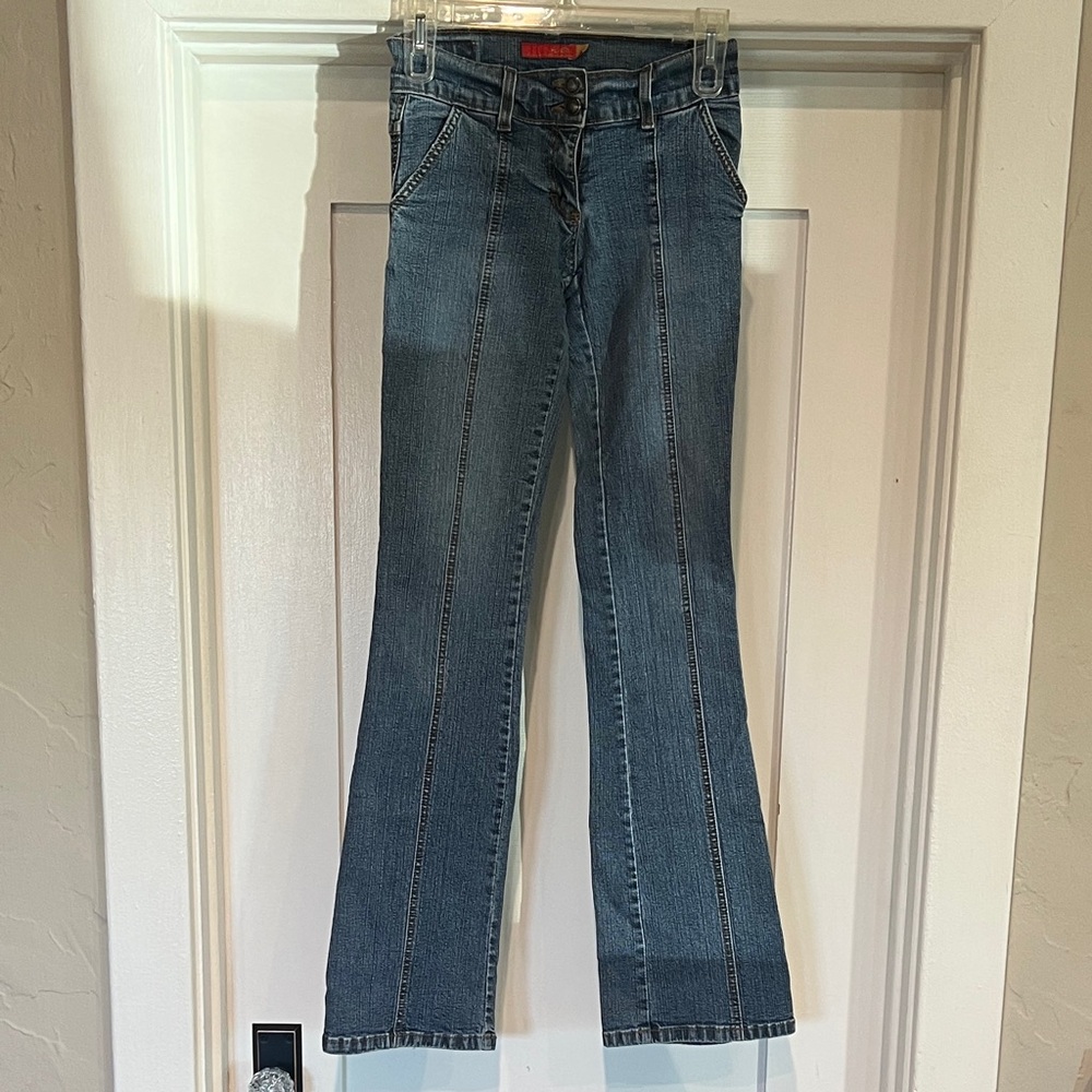 Classic Blue Junior's Jeans - Picture 6 of 7